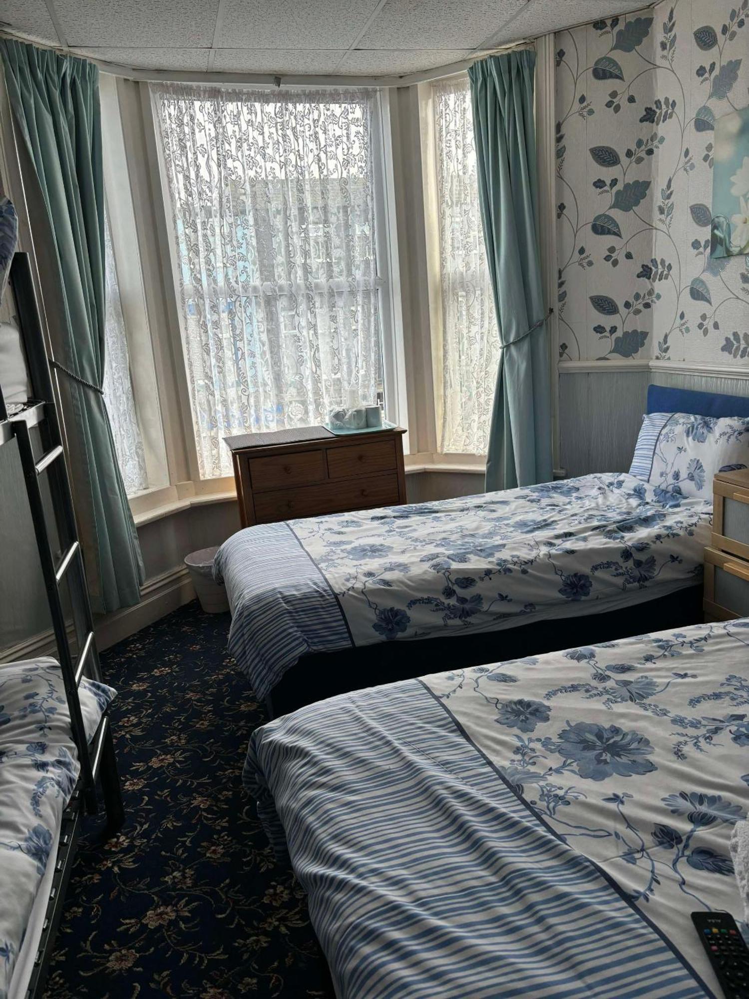 Hotel Roselea - St Chads