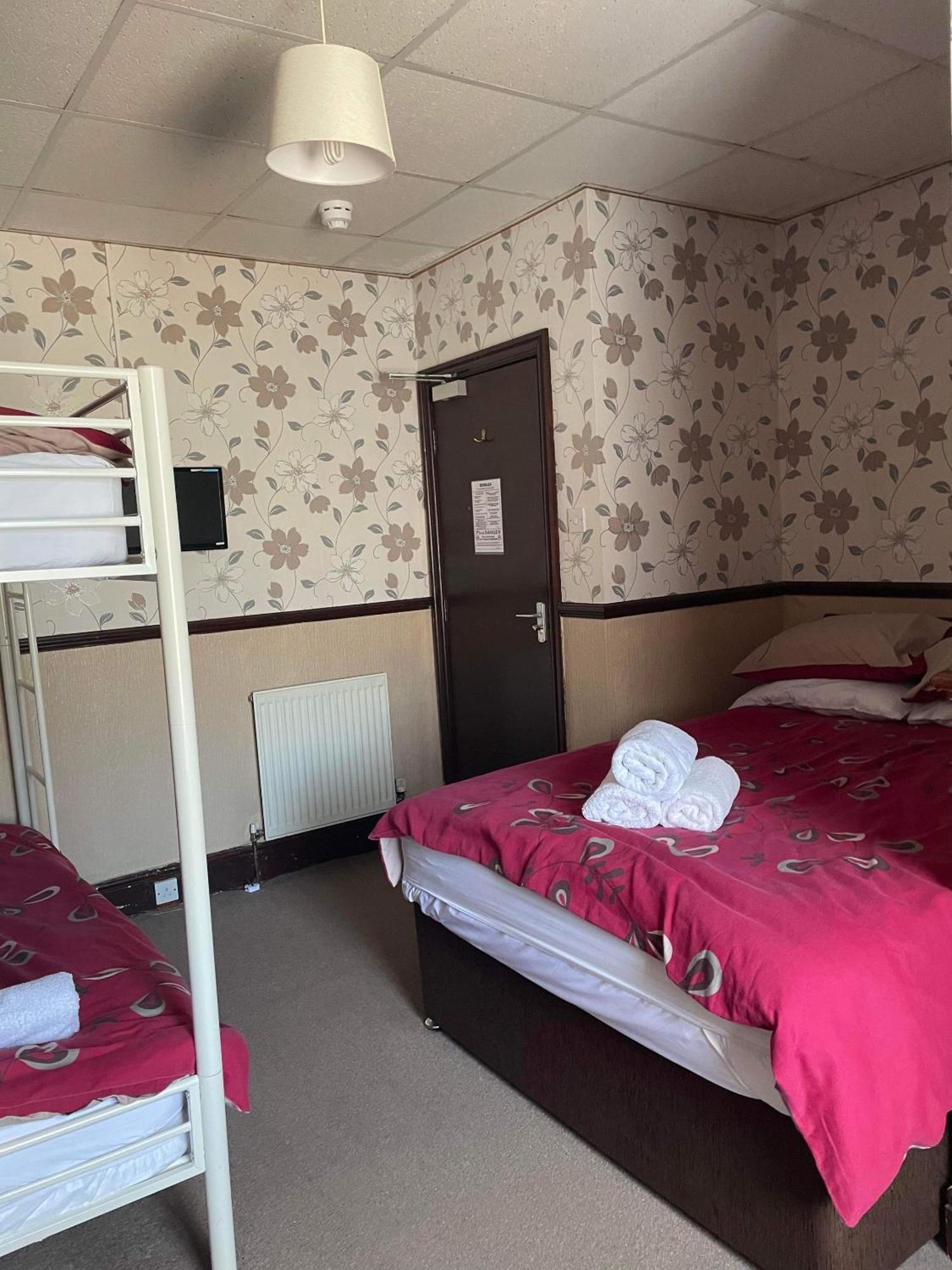 Hotel Roselea - St Chads 2*