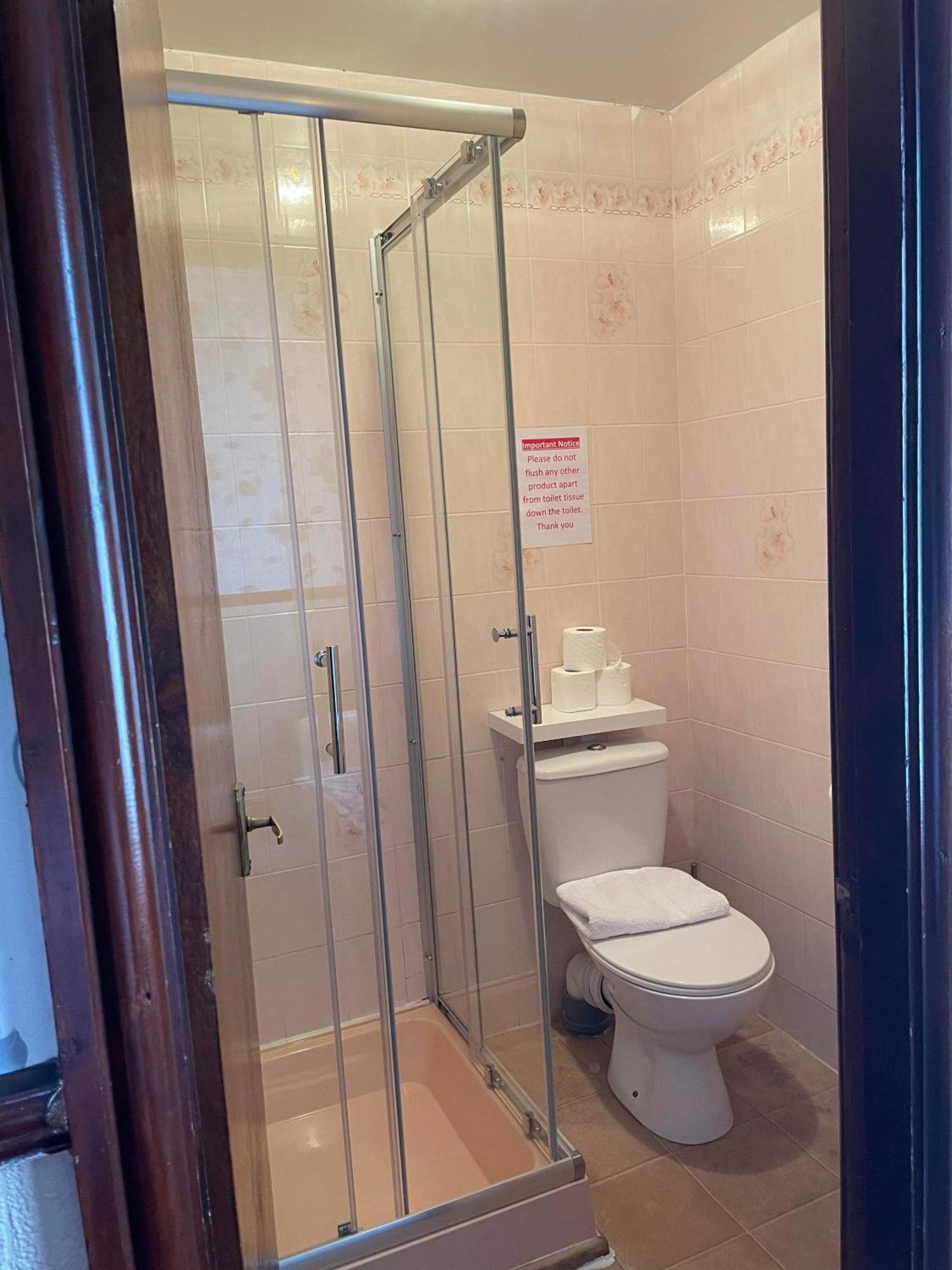 Roselea - St Chads Hotel